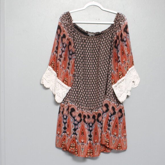 Umgee plus off shoulder boho print lace sleeve tunic - Picture 1 of 5